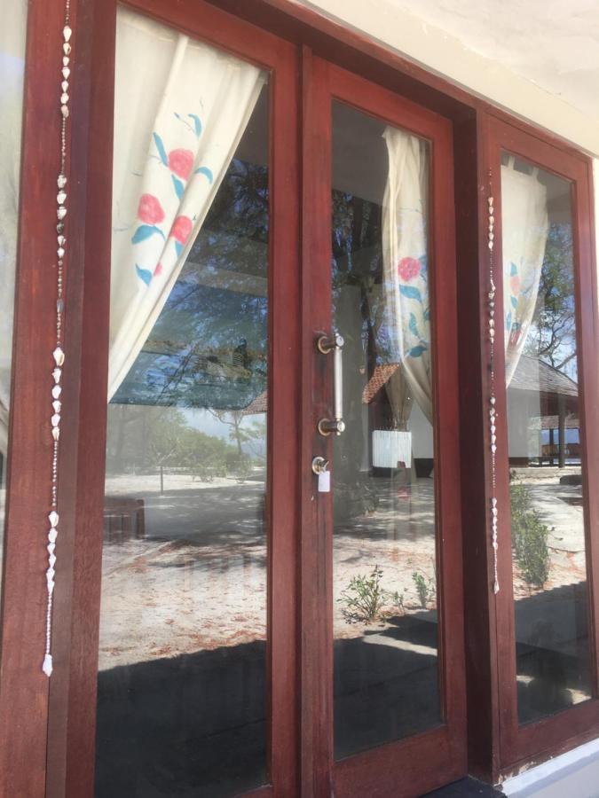 Biru Meno Beach Bungalows Gili Meno Eksteriør billede