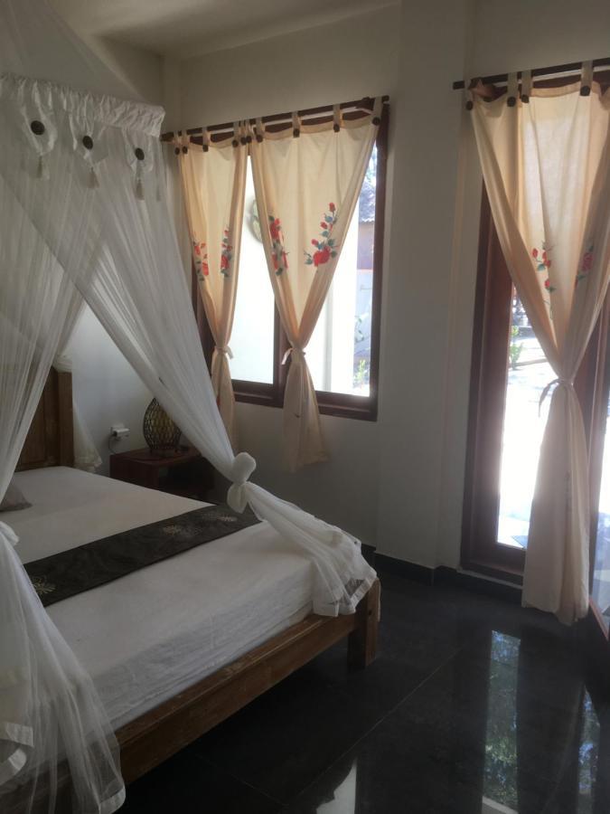 Biru Meno Beach Bungalows Gili Meno Eksteriør billede