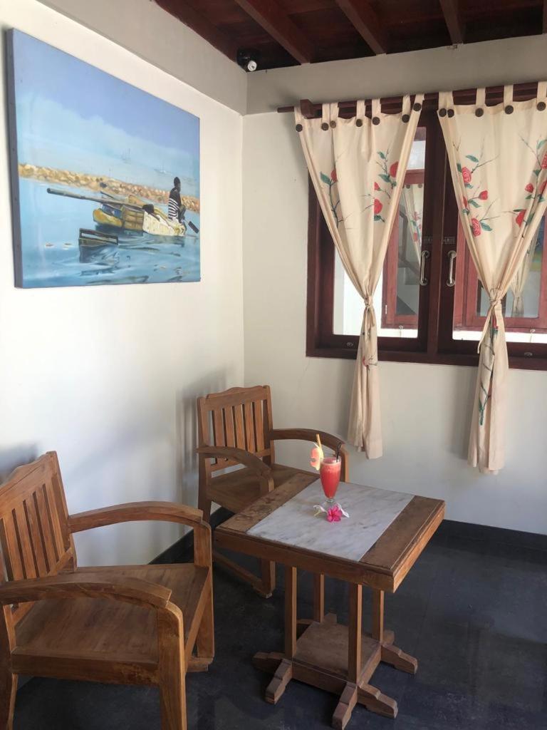 Biru Meno Beach Bungalows Gili Meno Eksteriør billede